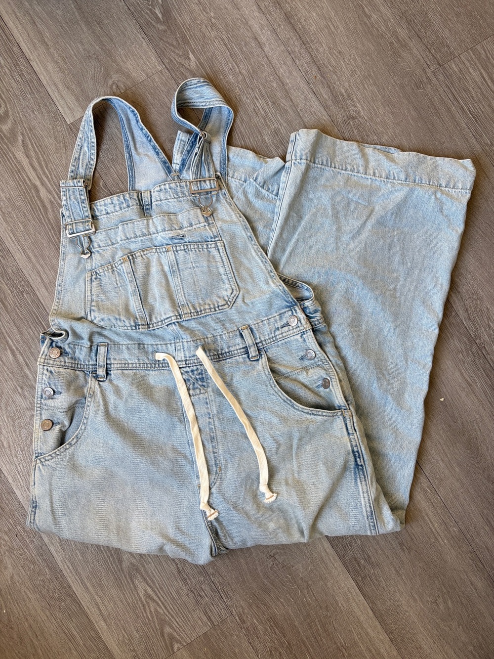 Gap Light Wash Baggy Denim Overalls - Women Jeans